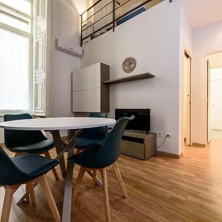 Cuore Dei Tribunali - Appartement *