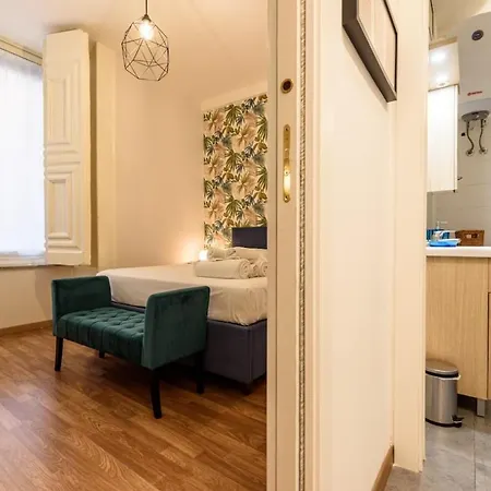 Cuore Dei Tribunali - Apartamento *