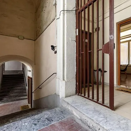 Cuore Dei Tribunali - Apartamento